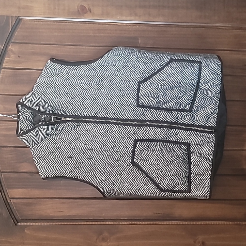 Quilted Herringbone Vest (XL)